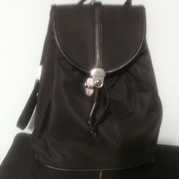 Pampered Chef Handbags - Pampered chef backpack purse